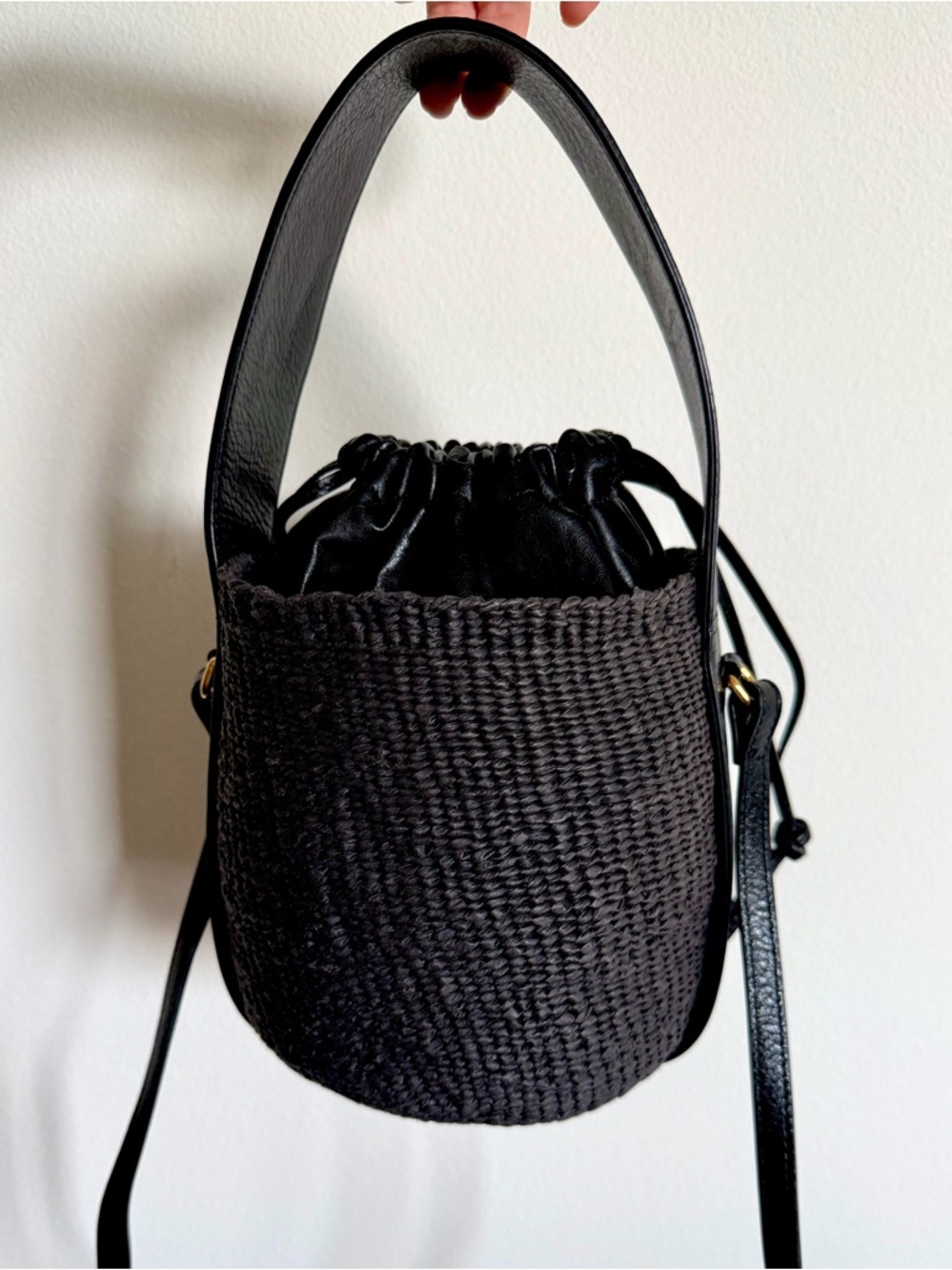 Chloe Woody Raffia Bucket Bag - Picture 2 of 7